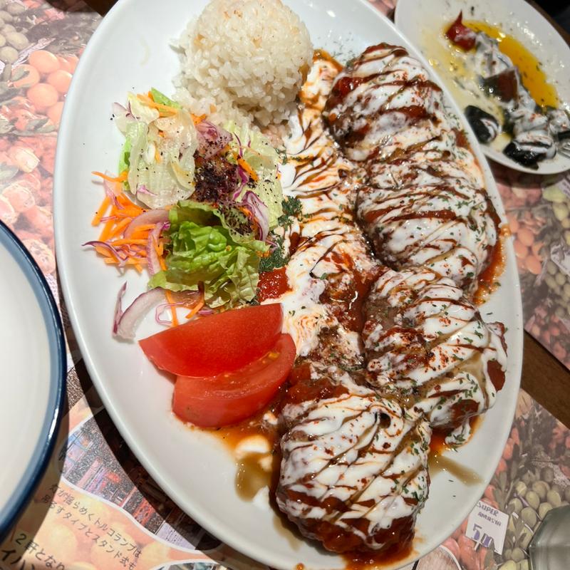 キョフテ（トルコのひき肉料理）(ジェイハン （Ceyhan）)
