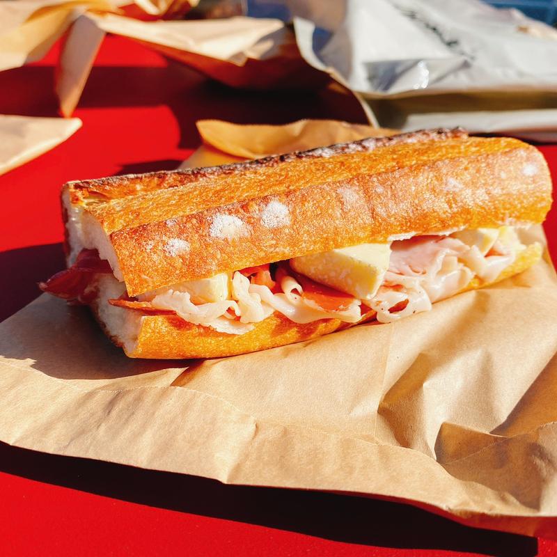 生ハムとカマンベール(Comme'N TOKYO)