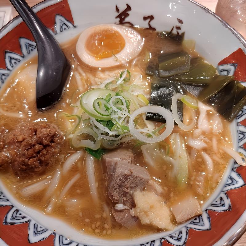 弟子屈味噌󠄀(弟子屈ラーメン 新千歳空港店)