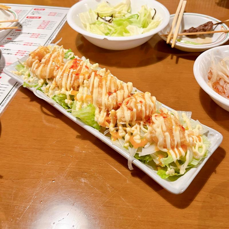 エビマヨ＆サラダ盛り(大衆酒場 トラノコ)