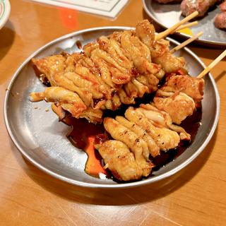 焼鳥皮(1本)(大衆酒場 トラノコ)