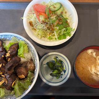 サイコロステーキ丼(ぼんてん漁港 北仙台駅前店 )