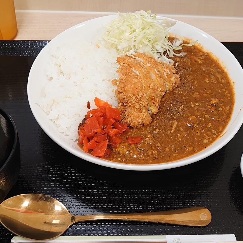 チキンカツカレー(三ツ又食堂 みつまたママ)