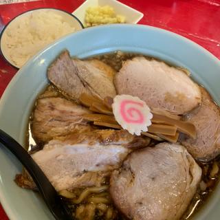 背脂清湯チャーシュー麺(らーめん孝一郎)