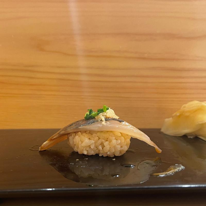 あじ(鮨屋とんぼ 新栄本店)