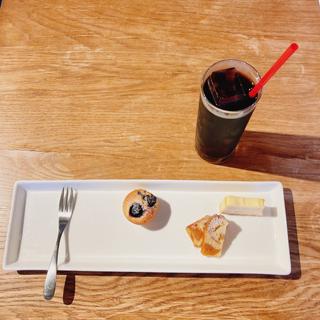 お菓子三品盛り合わせ(porte cafe（ポルトカフェ）)