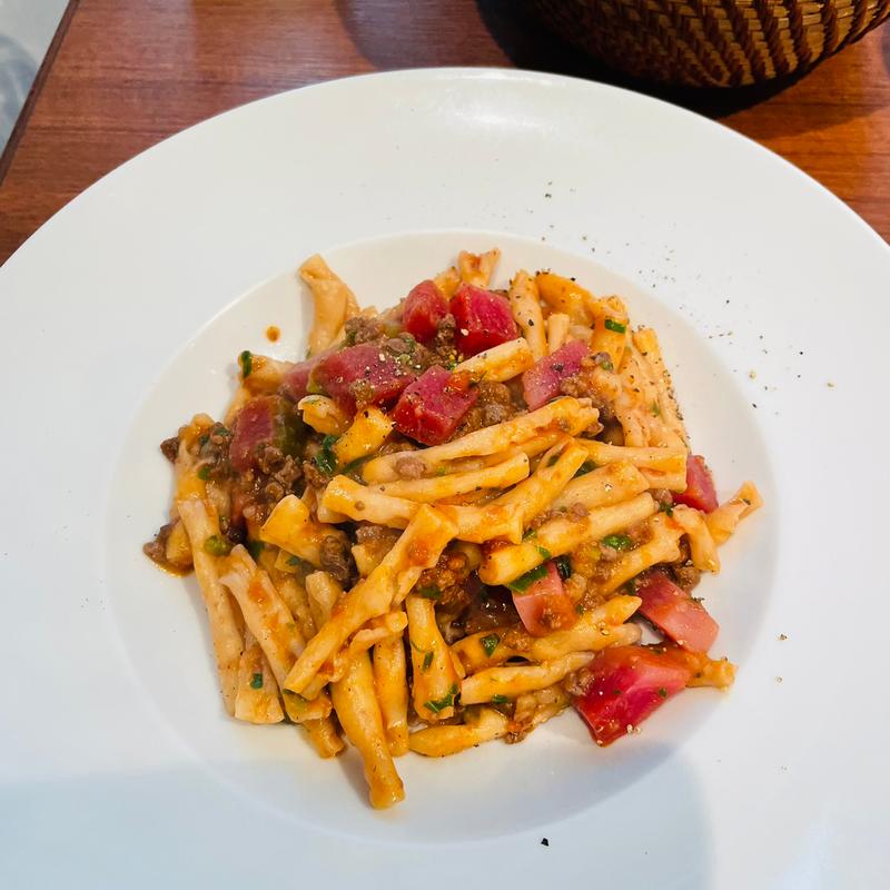 えぞ鹿と紅くるり大根のラグー(アクア スペランツァ)