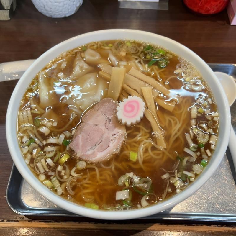 ワンタンメン 大盛(東京らぁめん ちよだ)