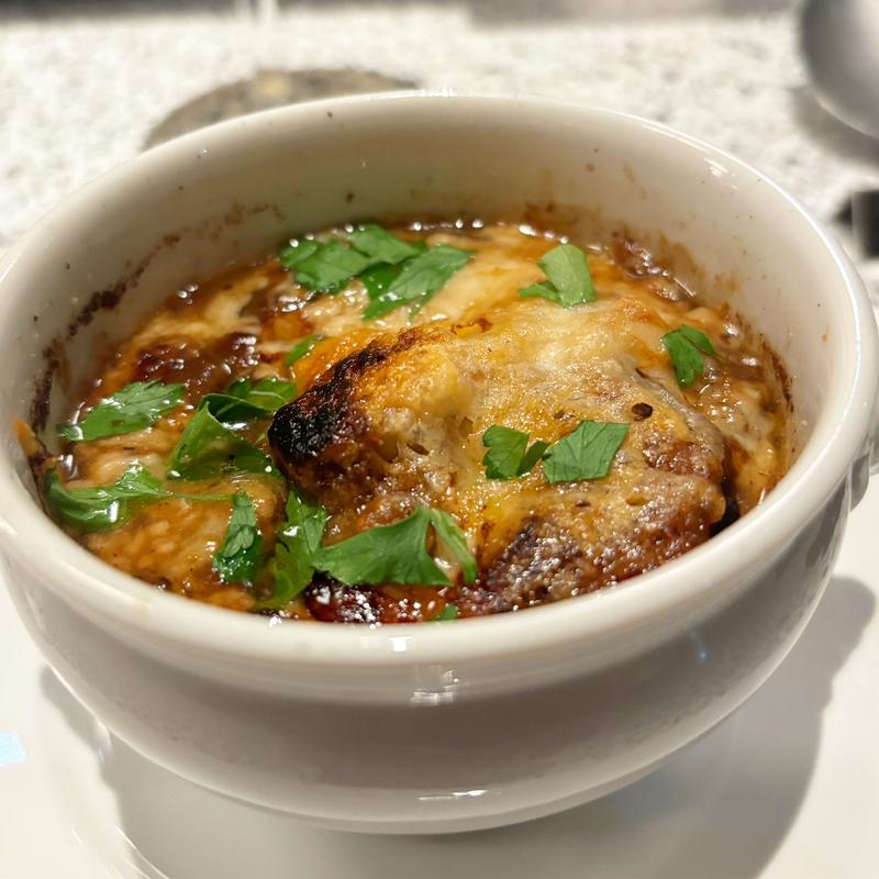 オニオングラタンスープ(Ata caved'occi)