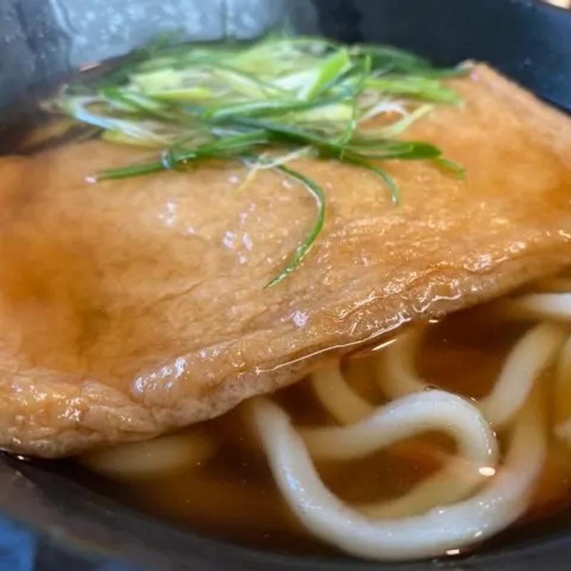きつねうどん(うどん 色彩 )