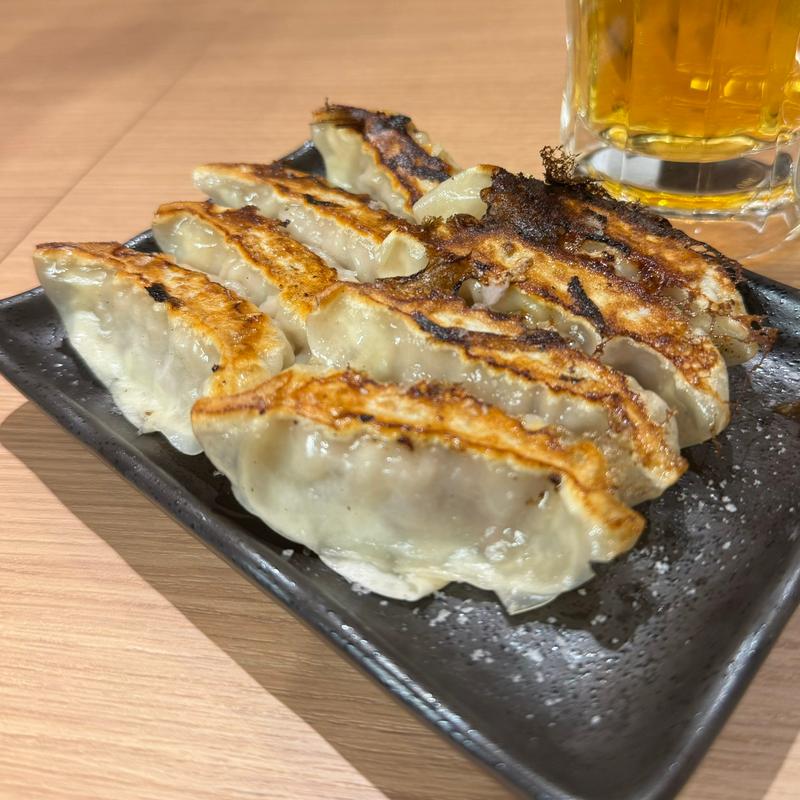 あぐーの塩ぎょうざ(島ぎょうざ心心マルエイガレリア店)