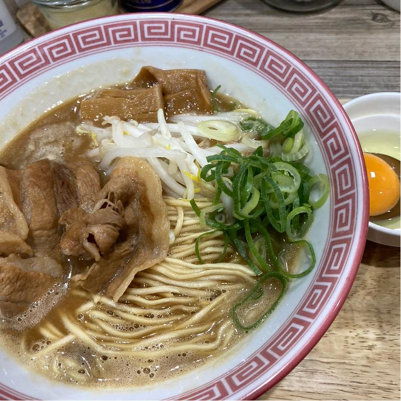 徳島ラーメン(徳島ヌードル ぱどる)