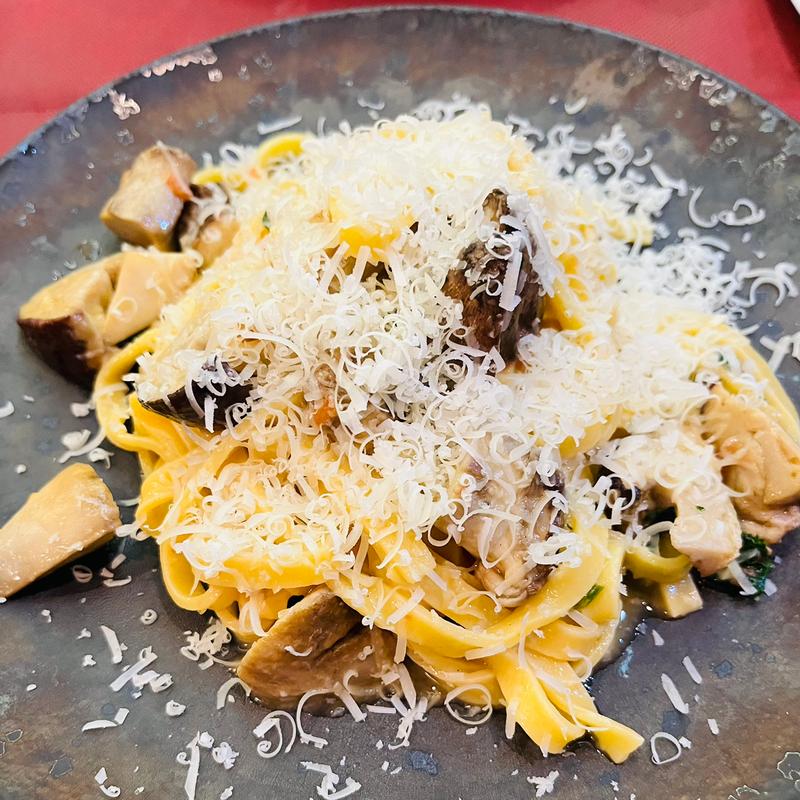 フレッシュポルチーニのパスタ(フィオレット （Fioretto）)