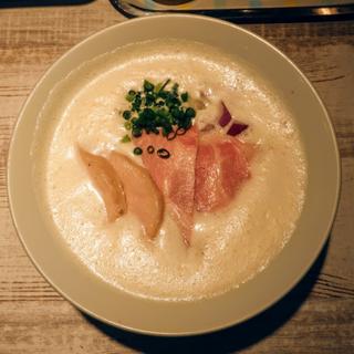 鶏白湯しおラーメン