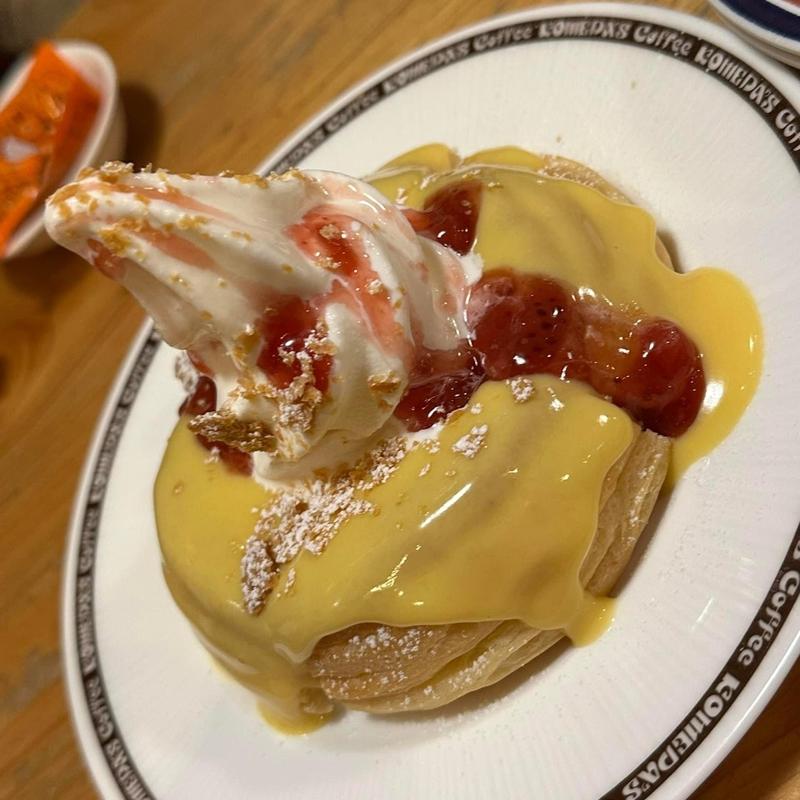 期間限定シロノワール(コメダ珈琲店 調布仙川店 )