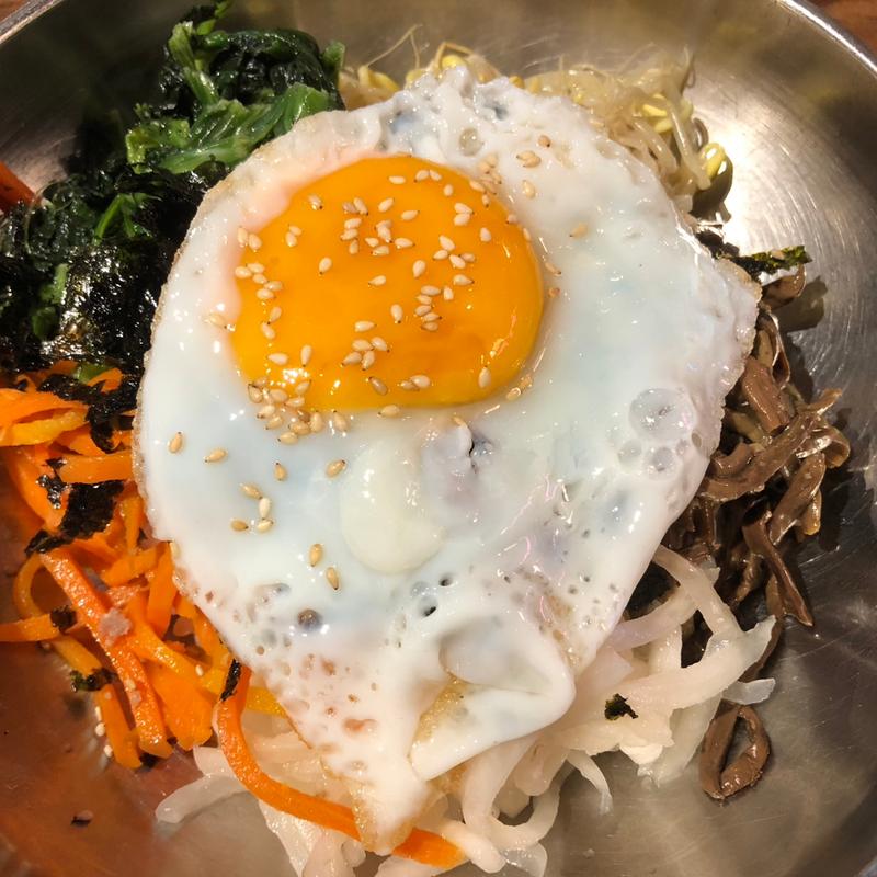 ビピンパ定食(ホンデポチャ 大久保)