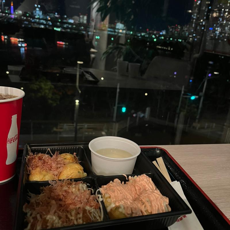 (たこ焼 十八番 お台場たこ焼きミュージアム店 )