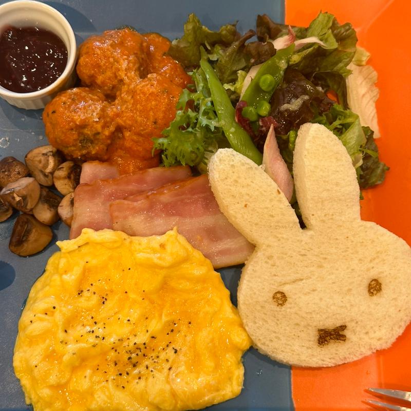 スクランブルエッグプレート(miffy café tokyo)