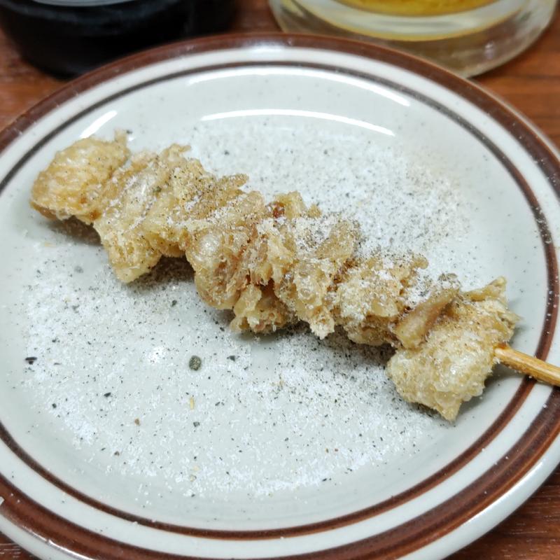 鶏皮串(大衆食堂2.0 とぽす)