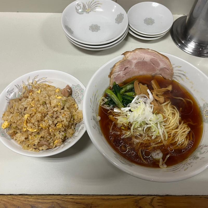 半チャーハン＋ラーメン(天鳳)