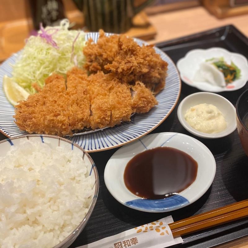 ロースかつと牡蠣フライ(和幸 アシビシティビル藤沢売店 )