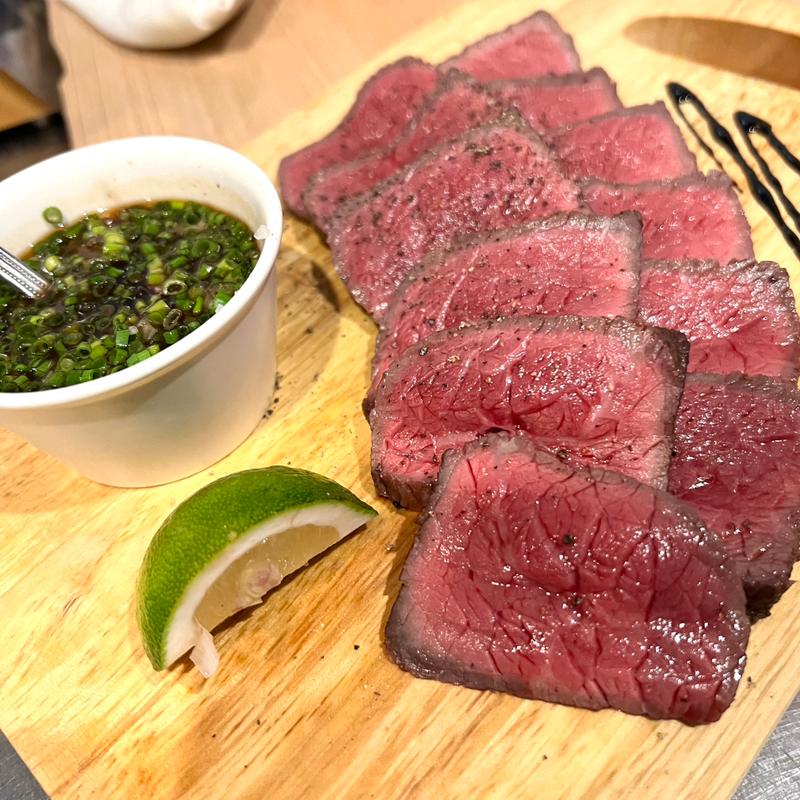 炭火焼きローストビーフ(地球屋)