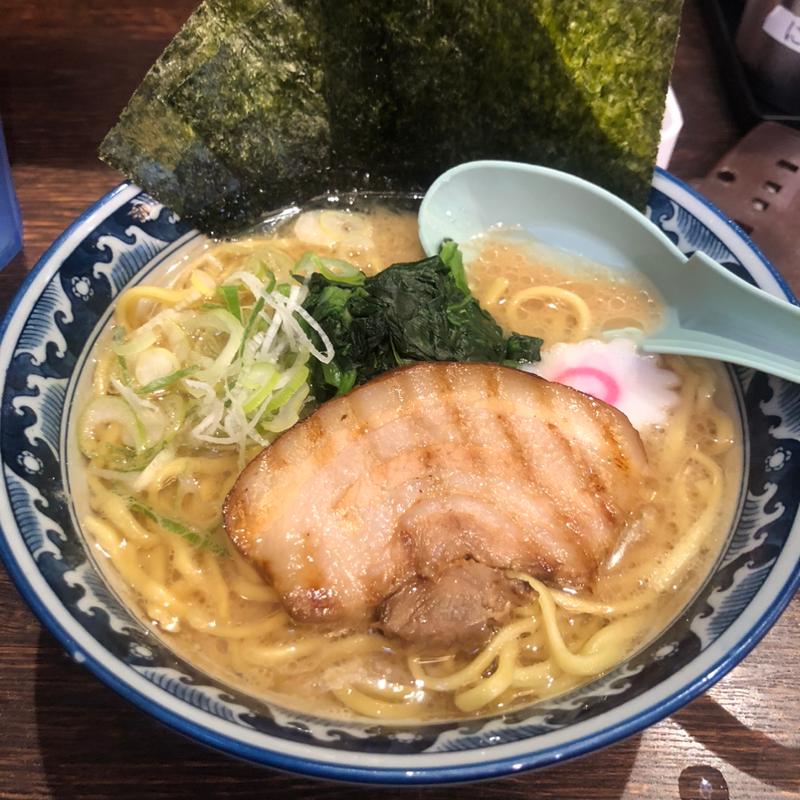 濃厚豚骨ラーメン　醤油(麺屋武士道)