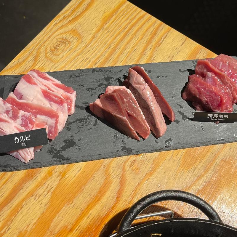 カルビ、ハート、赤身もも(生ラム（ジンギスカン）専門 ラム・ストーリーは突然に 福島店)