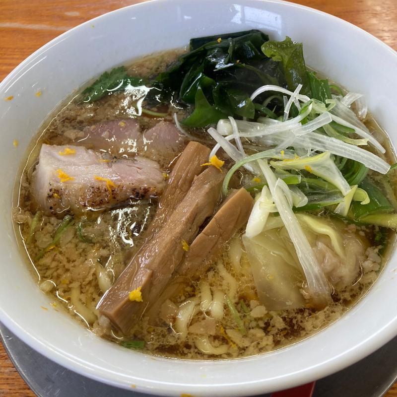 淡麗柚子醤油そば背脂トッピング(栃木中華そば 神志)