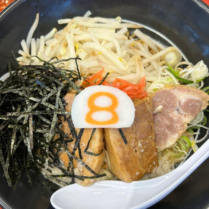 (８番らーめん 工大前店 )