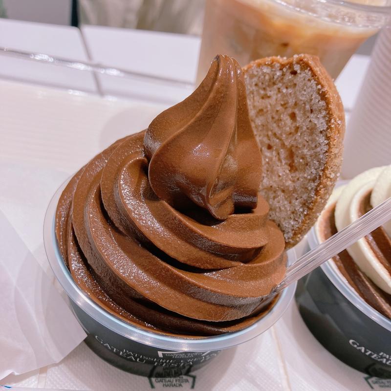ソフトクリーム デ ロワ(冬季限定ノワール)(ガトーフェスタ ハラダ コクーンシティ さいたま新都心店)