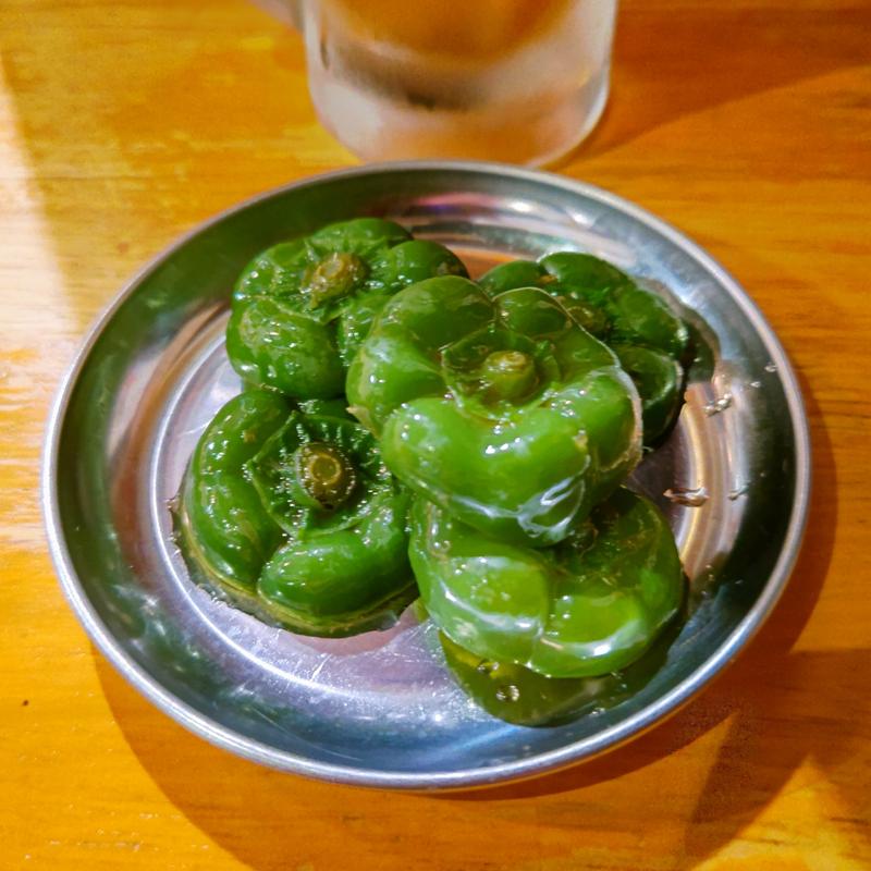 ピーマンのヘタのお浸し(野毛焼きそばセンター まるき 野毛本店)