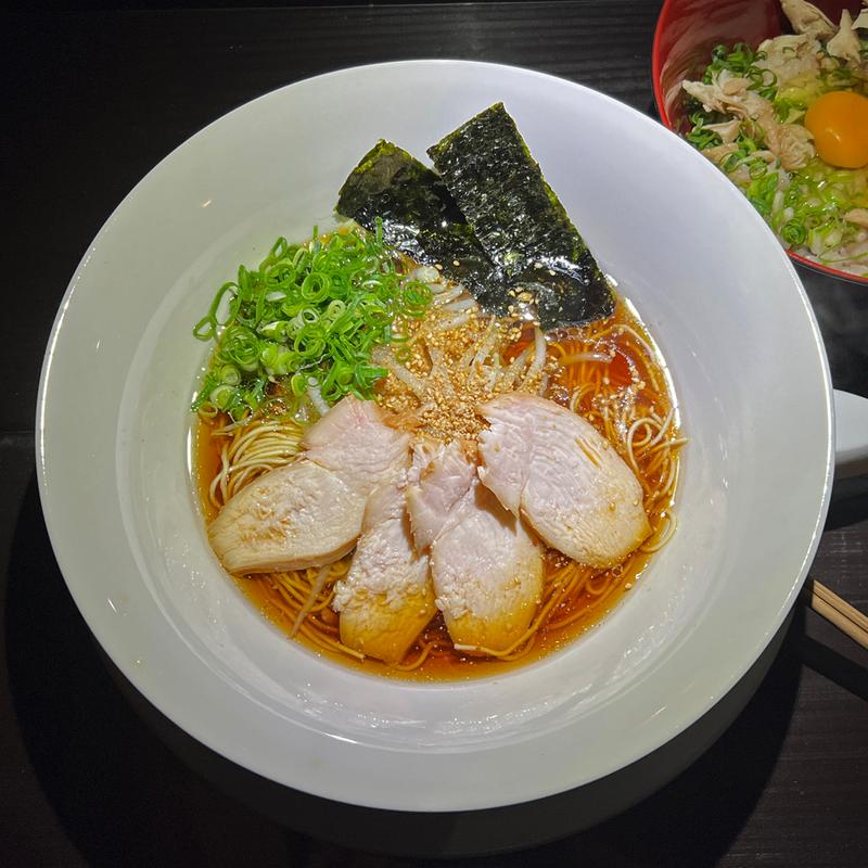 革命(新博多醤油ラーメン バルティーエ)