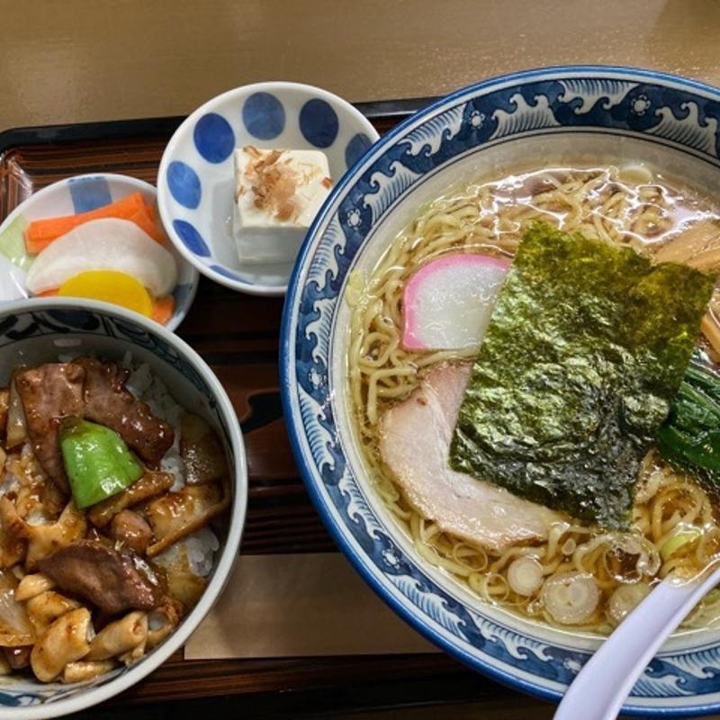 ラーメンとミニモツ丼(古川屋)