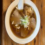 チャーシュー麺(手打ちらーめんかじかや)