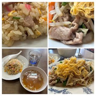 野菜炒め➕半チャーハン(栄楽中華店)