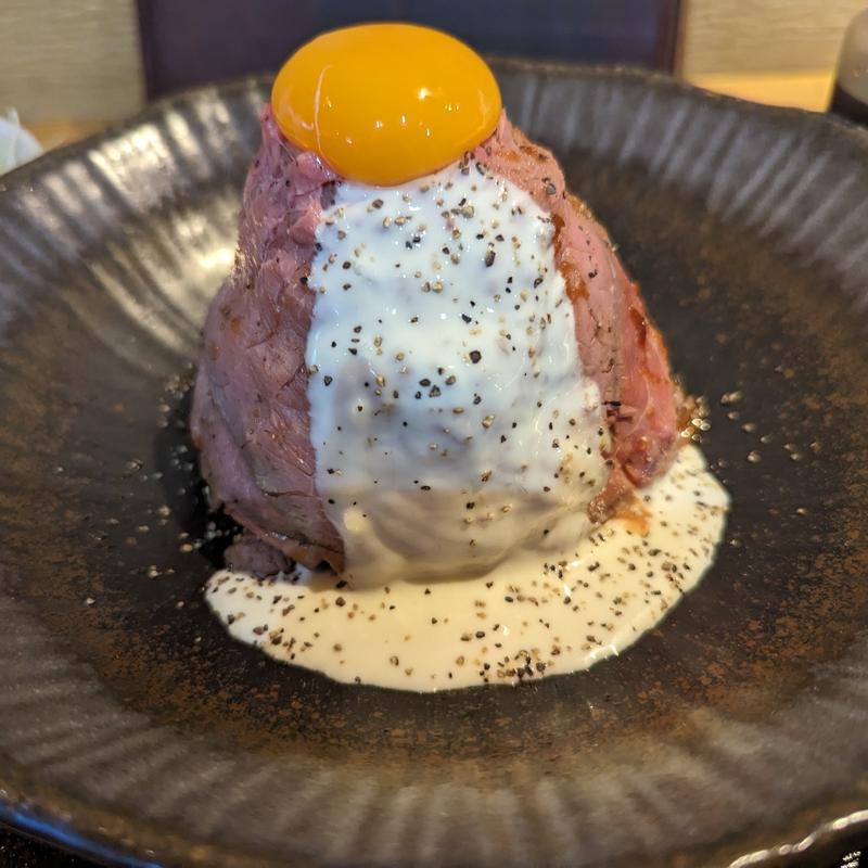 ローストビーフ丼（ダブル）(肉屋食堂 )