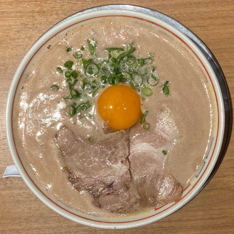 月見ラーメン(三代目 博多だるま)