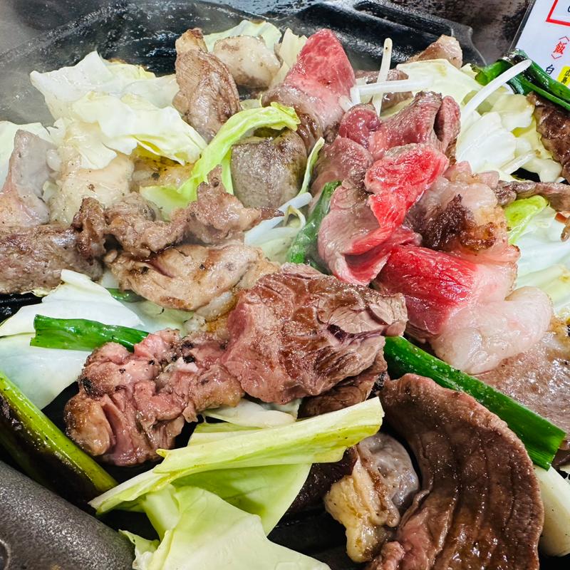 名物コバヤシ盛り(豚足ホルモン 小林商店)