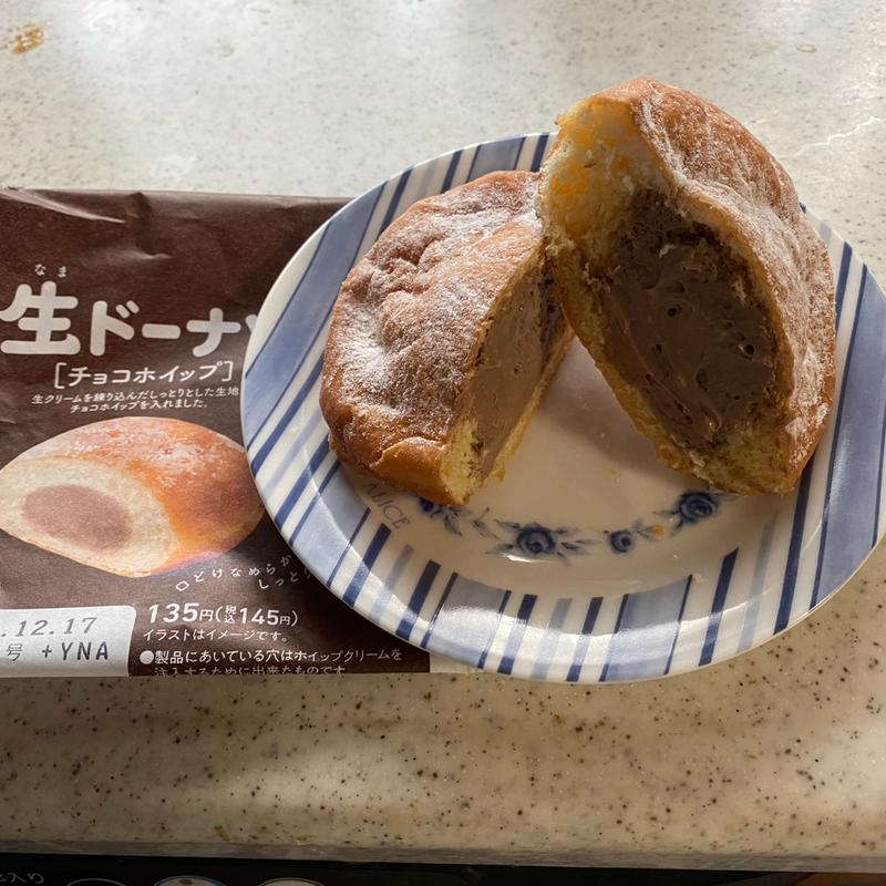 生ドーナツ(チョコホイップ)(ファミリーマート 津島愛宕七丁目店)