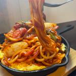 昔ながらの鉄板ナポリタン