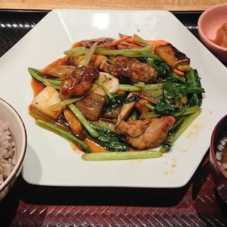 牡蠣と冬野菜のオイスターソース炒め定食(大戸屋 ノースポートモール店)