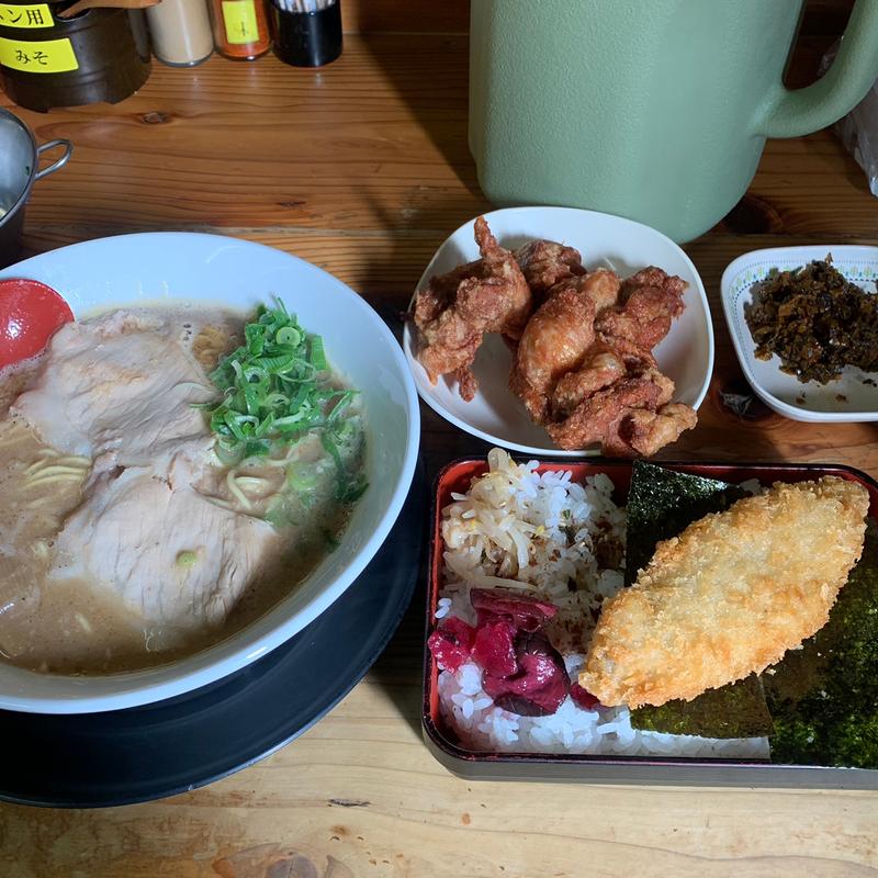 魚介豚骨醤油(美與志堂 （ミヨシドウ）)