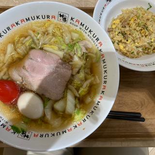 煮玉子ラーメン+半チャーハン(どうとんぼり神座 プレンティ西神中央店)
