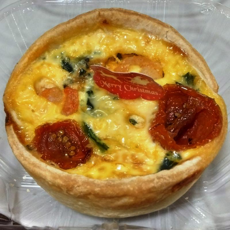 キッシュ（海老＆トマトのビスクソース風味）(ヴィ・ド・フランス仙台店 (VIE DE FRANCE))