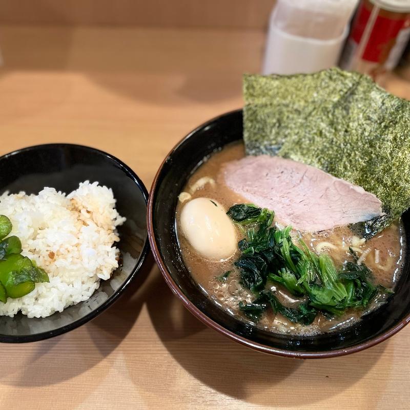 ラーメン並　卵トッピング(武道家 賢斗 （ブドウカ ケント）)