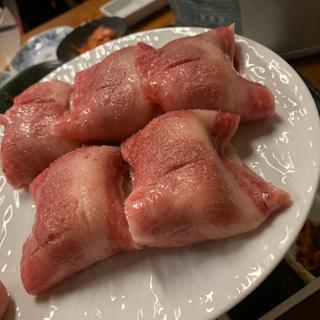カイセイ肉寿司（5貫）(富国新)