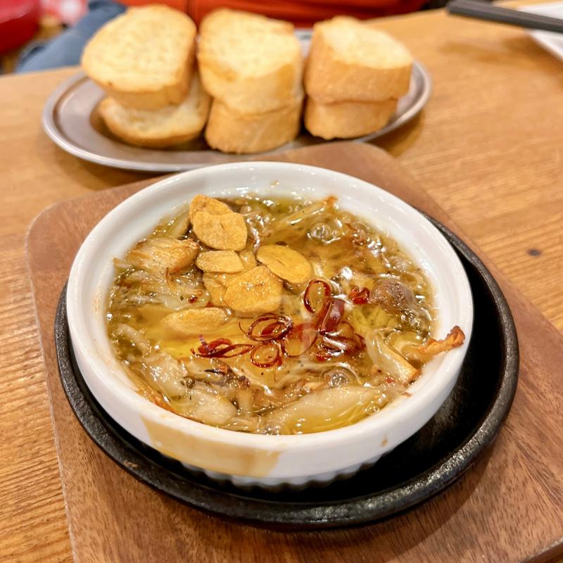 きのこのアヒージョ(ビーフキッチンスタンド)