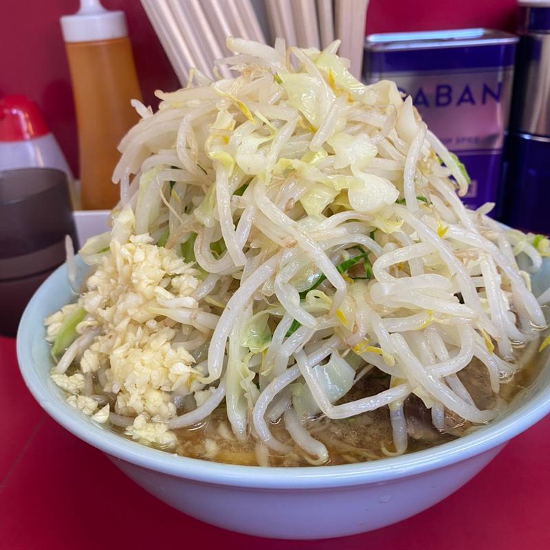 小ラーメンヤサイニンニク(ラーメン二郎 中山駅前店)