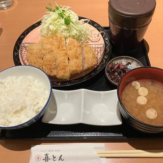 ロースカツ定食(喜とん 立町店)